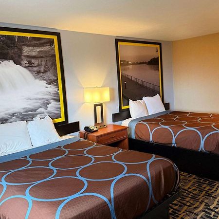 Super 8 By Wyndham Cozad Hotel Exterior foto