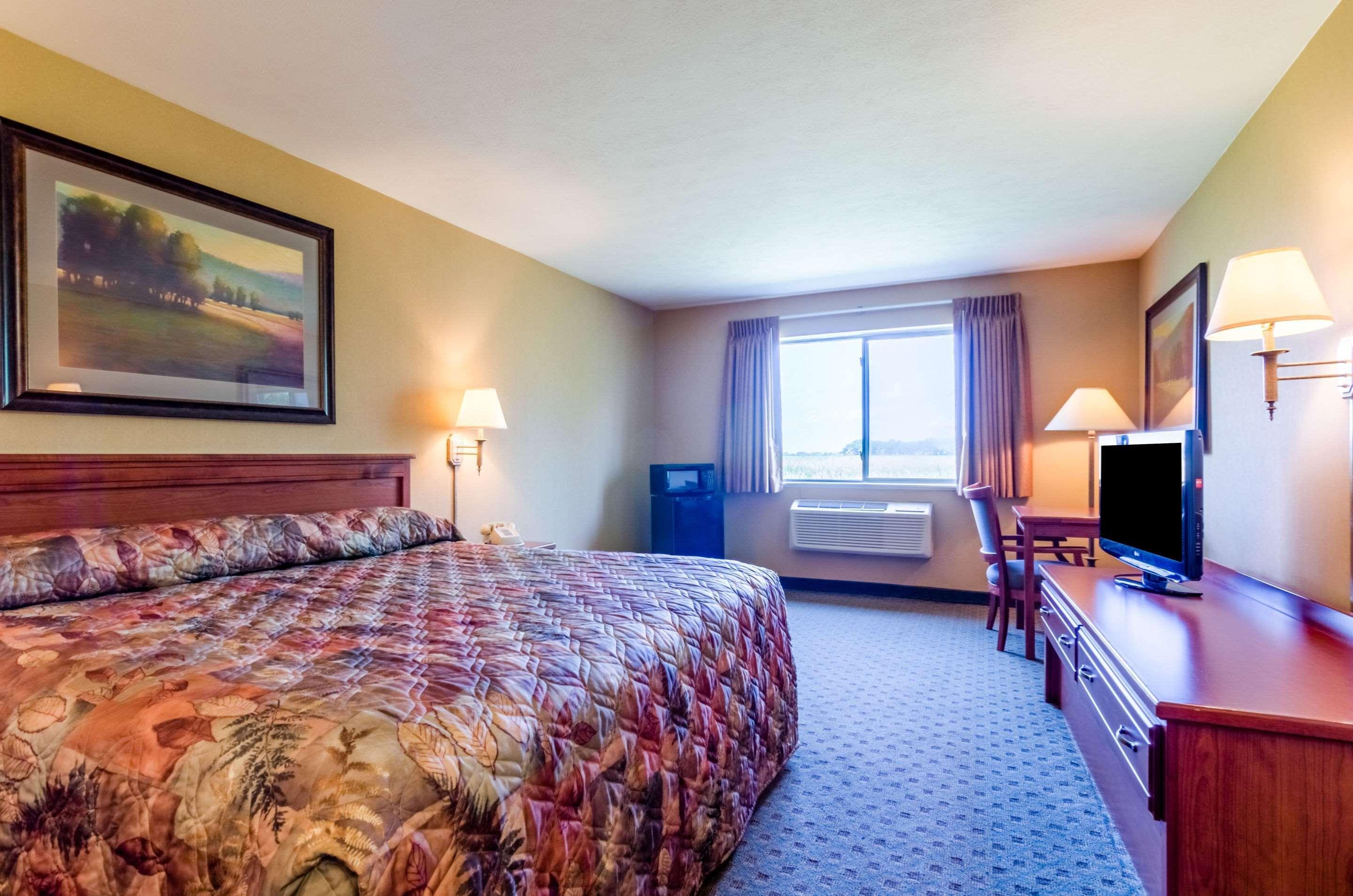Super 8 By Wyndham Cozad Hotel Exterior foto