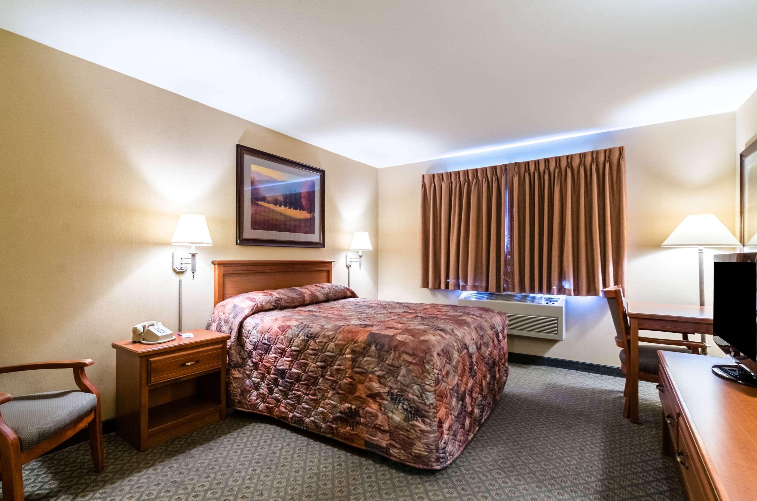 Super 8 By Wyndham Cozad Hotel Exterior foto