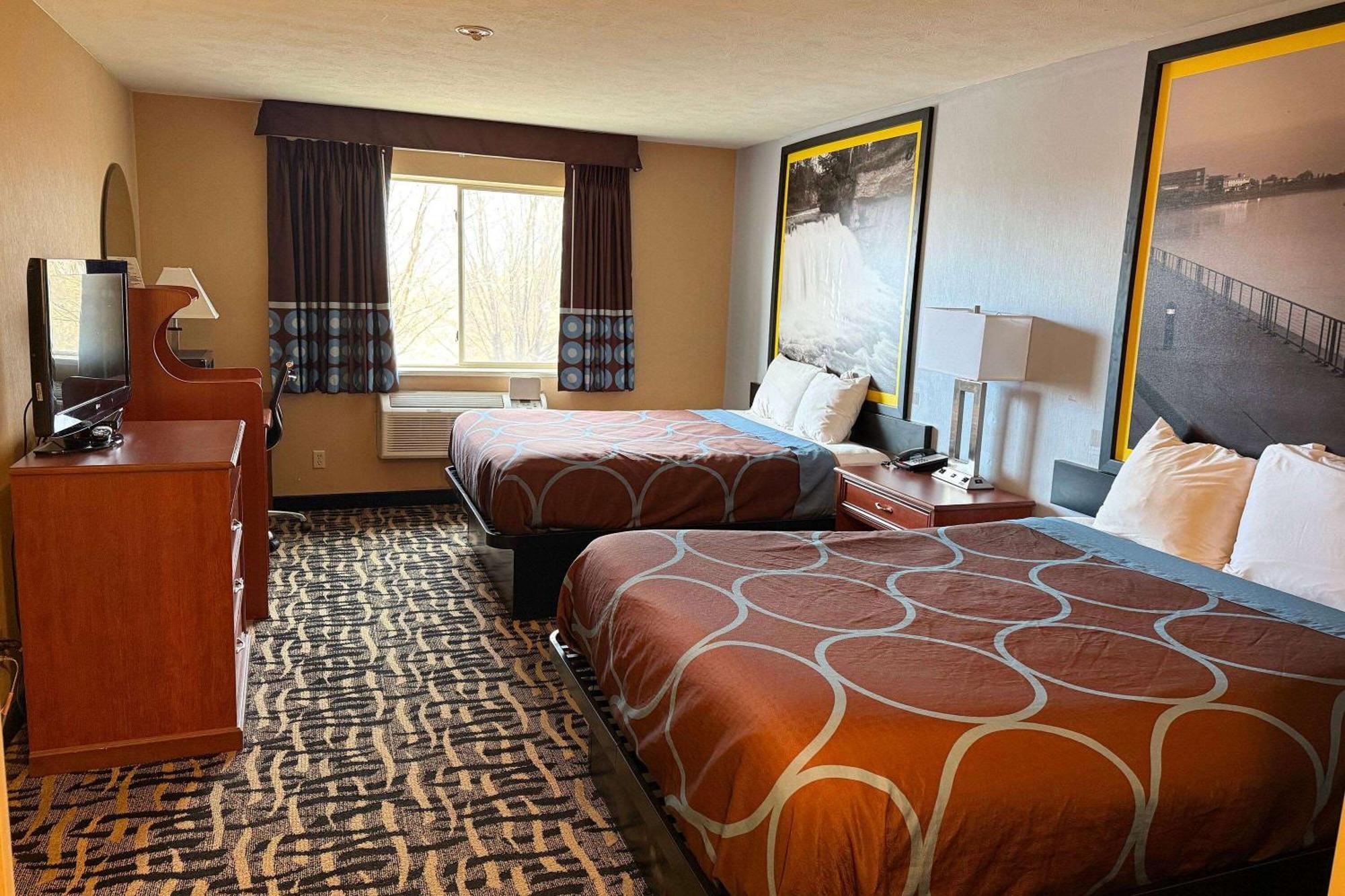 Super 8 By Wyndham Cozad Hotel Exterior foto